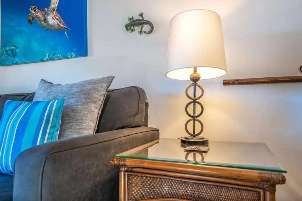 Διαμέρισμα Kihei Bay Surf 208- Updated Partial Oceanview Studio Across From Beach